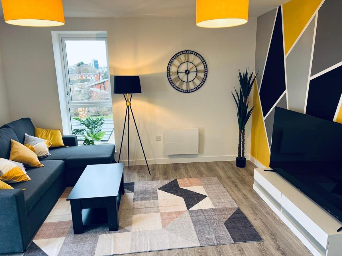 Luxury 2 Bedroom Flat For Long Apartment