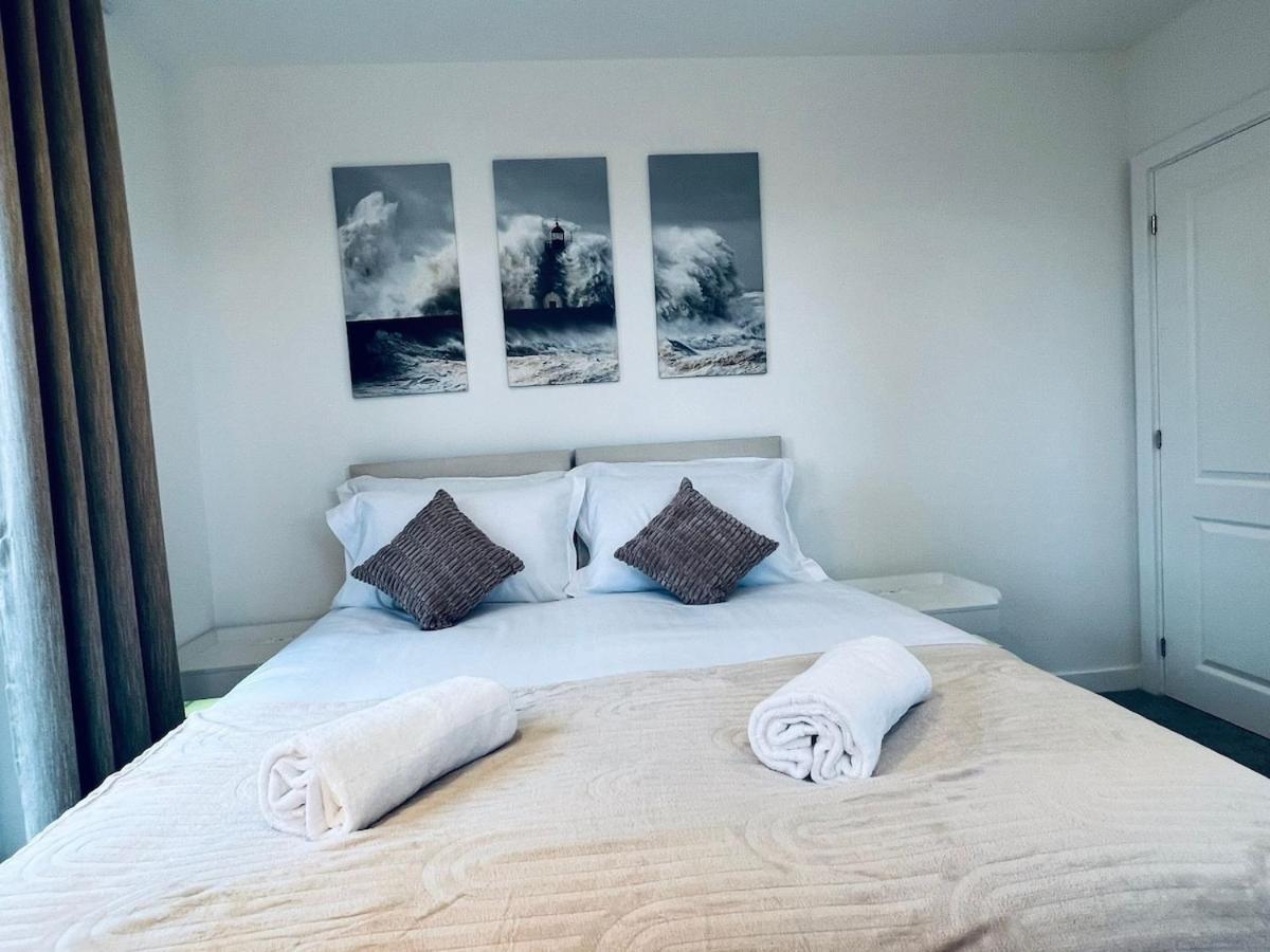 Luxury 2 Bedroom Flat For Long *