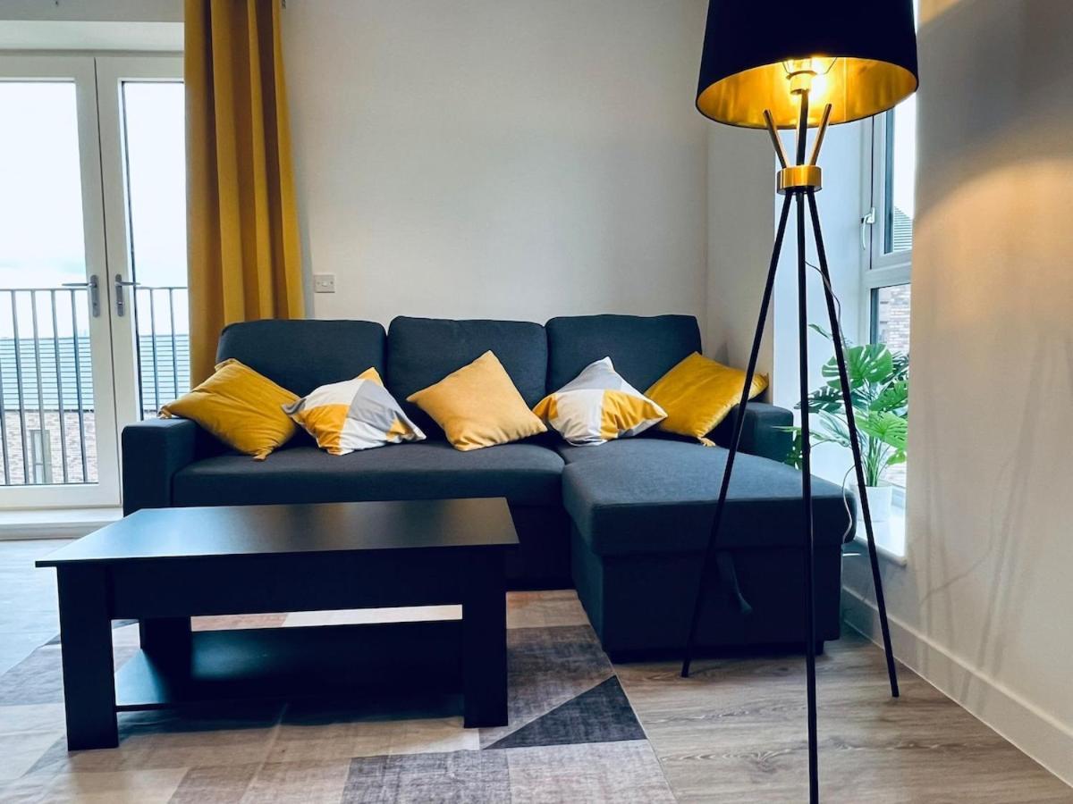 Luxury 2 Bedroom Flat For Long Birmingham